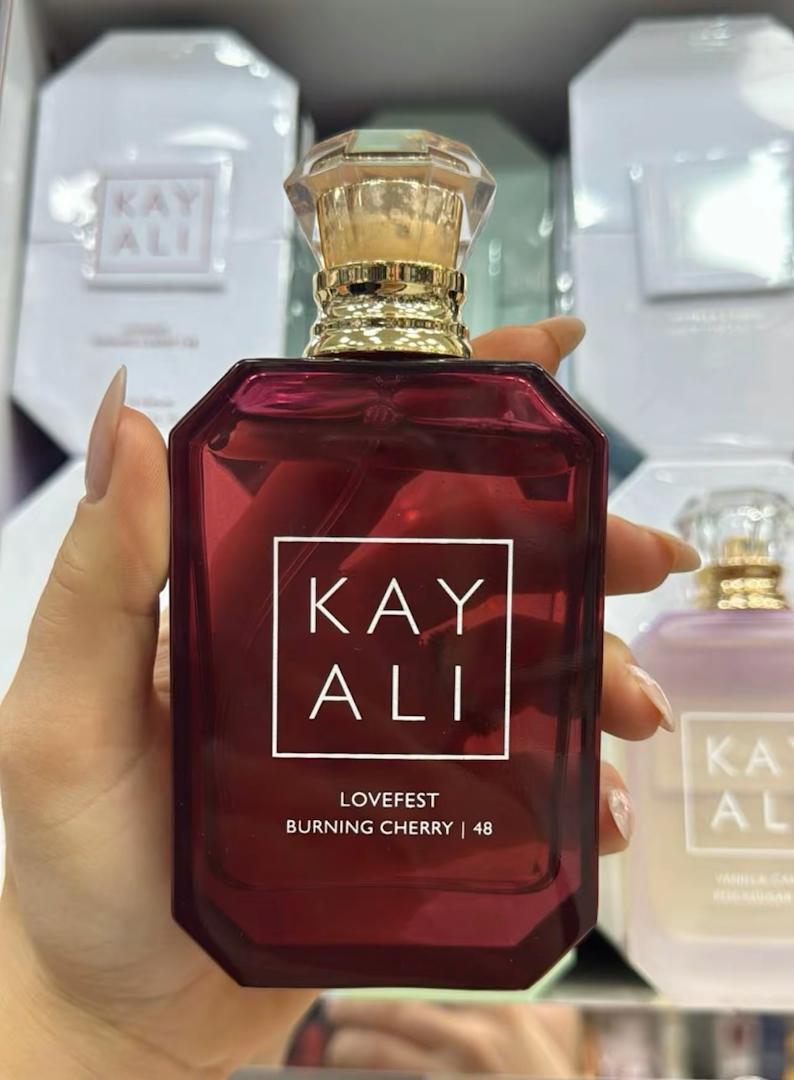 Collection Kayali